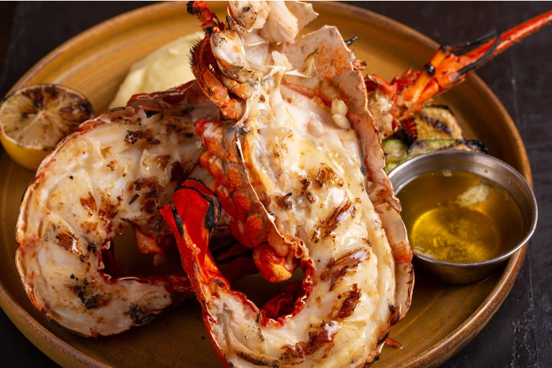 Whole Spiny Lobster (frozen)